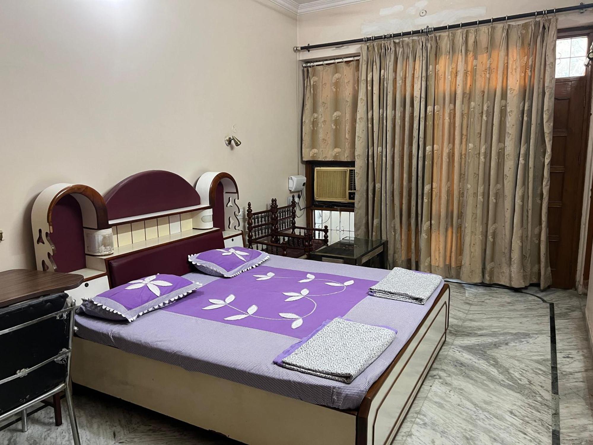 Luxurious In Gt Homestay *