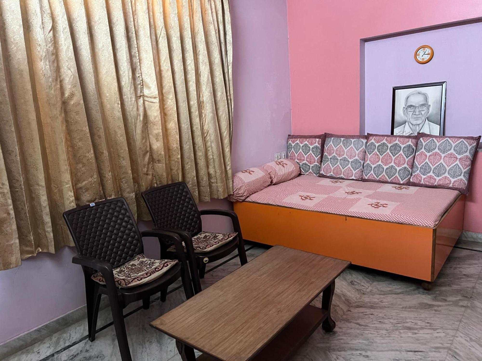 Luxurious In Gt * Jaipur