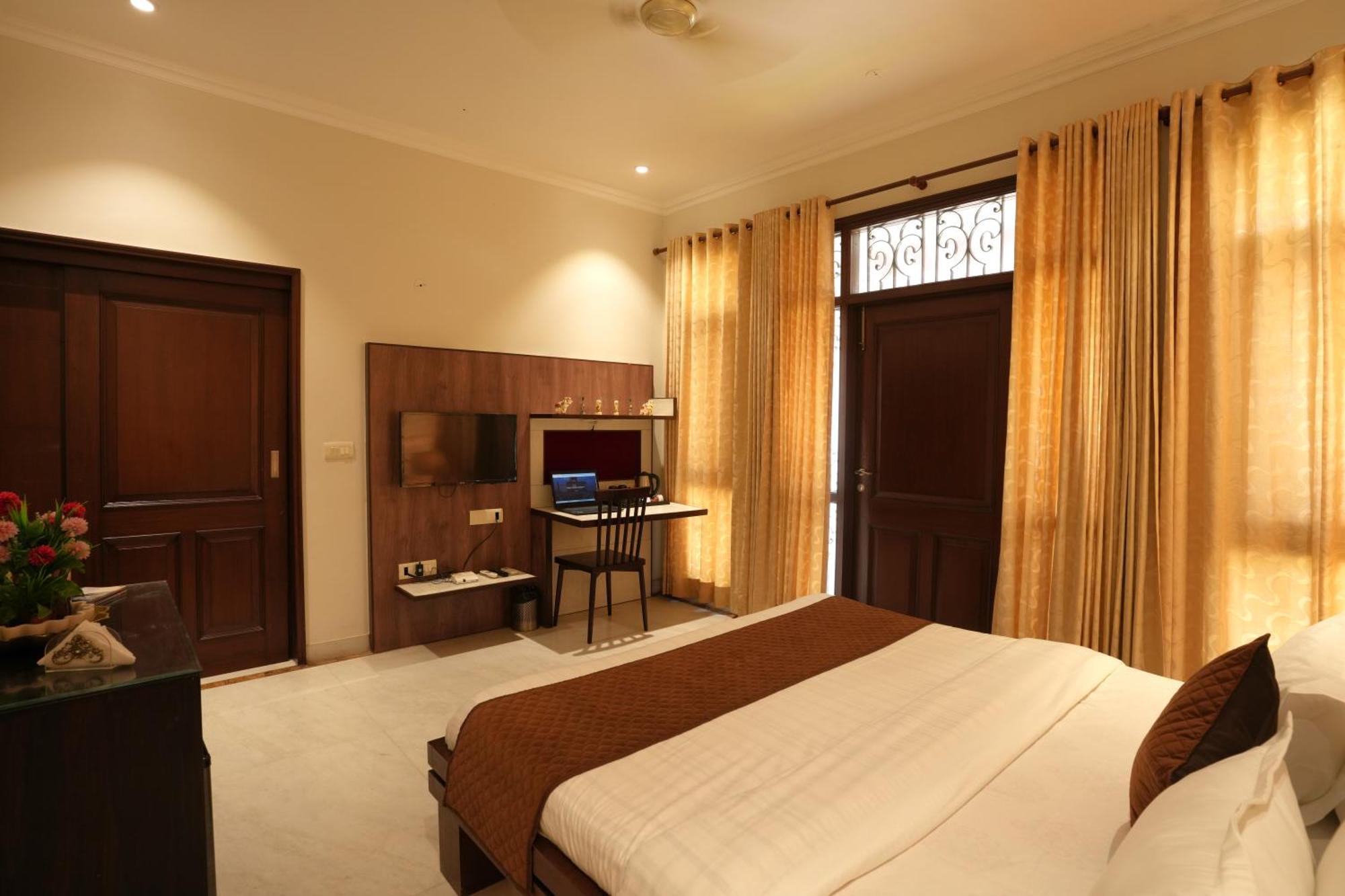 Palm 34 3* Jaipur