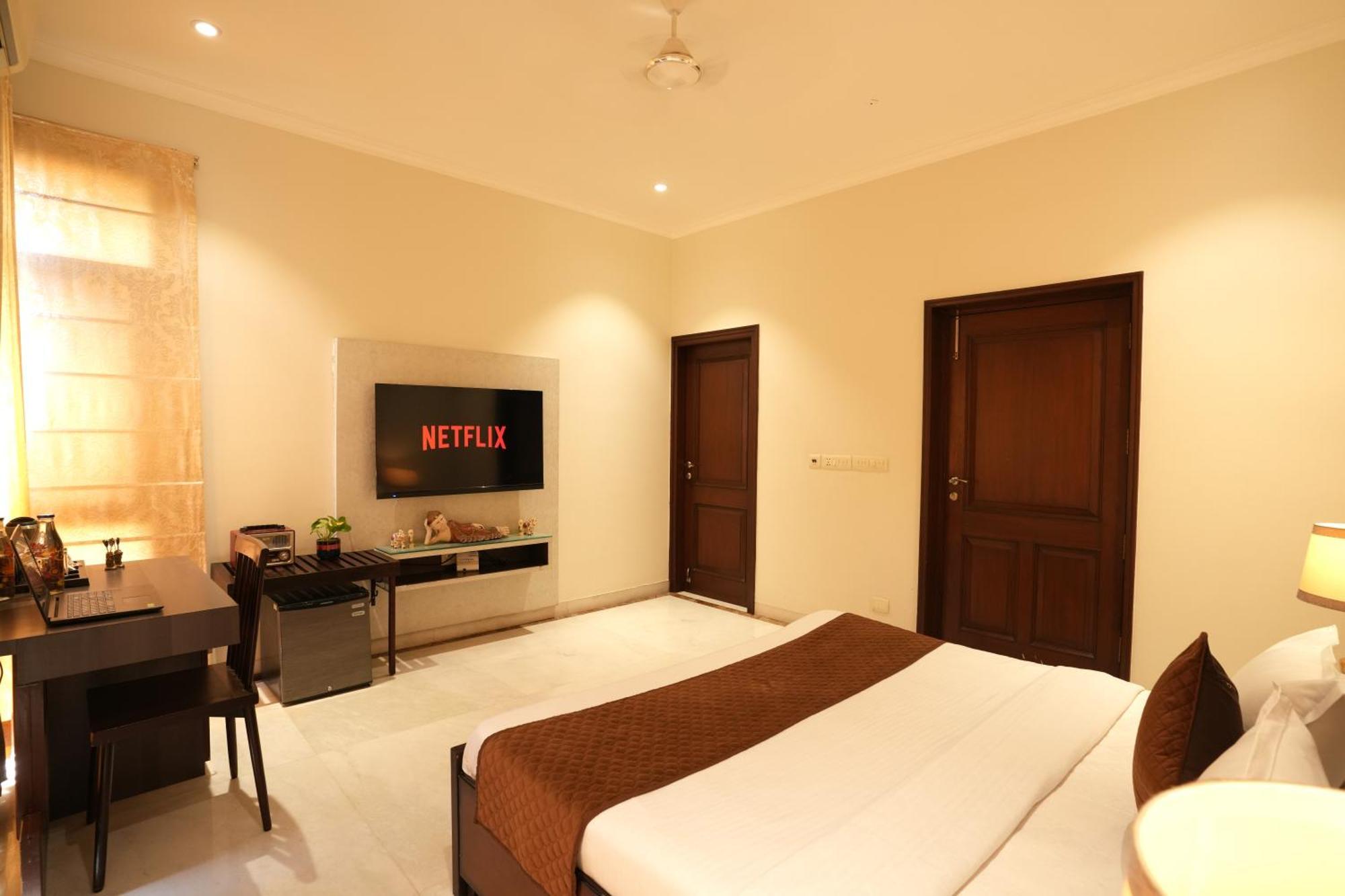 Palm 34 Bed & Breakfast Jaipur