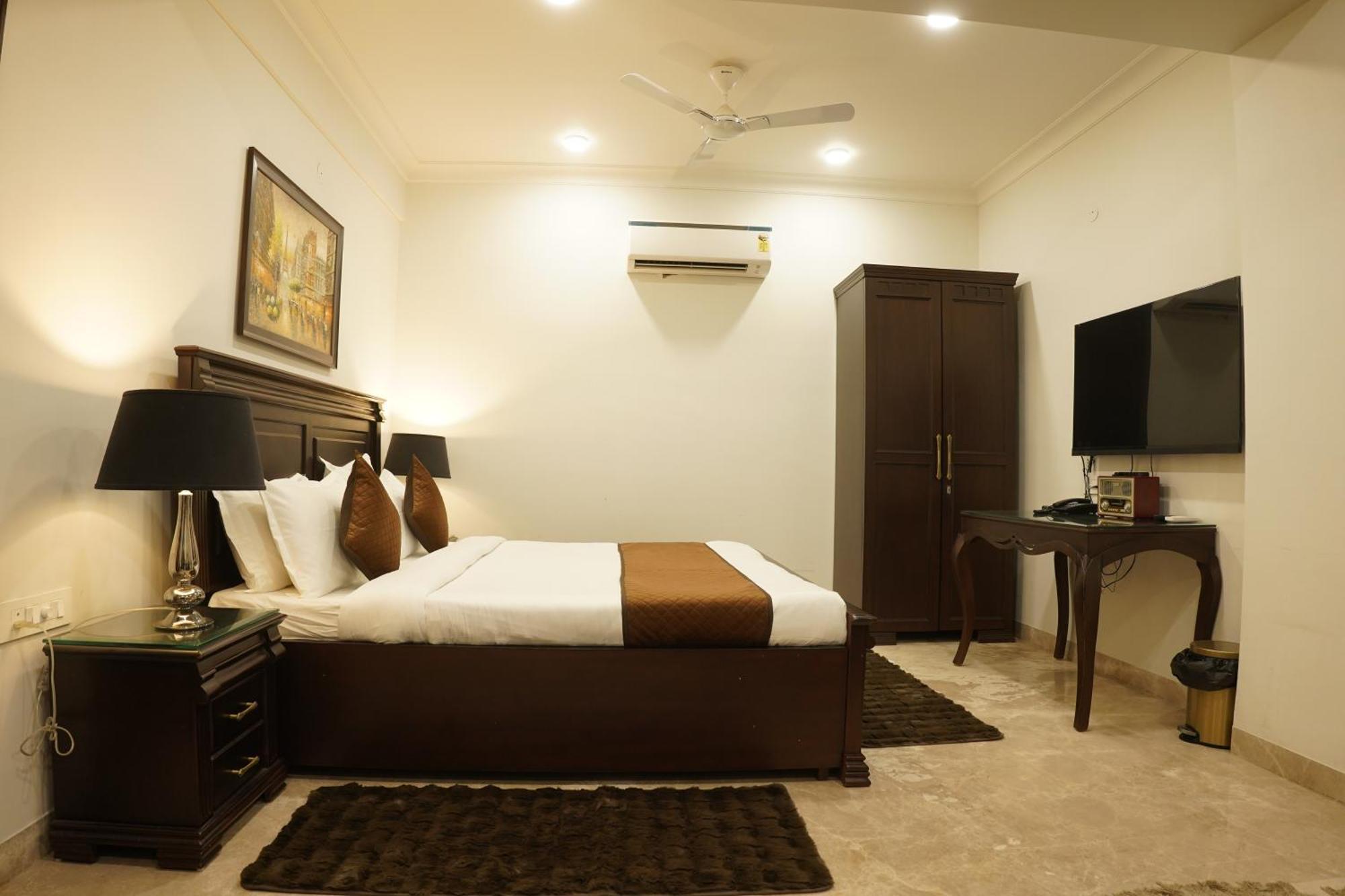 Palm 34 Bed & Breakfast Jaipur