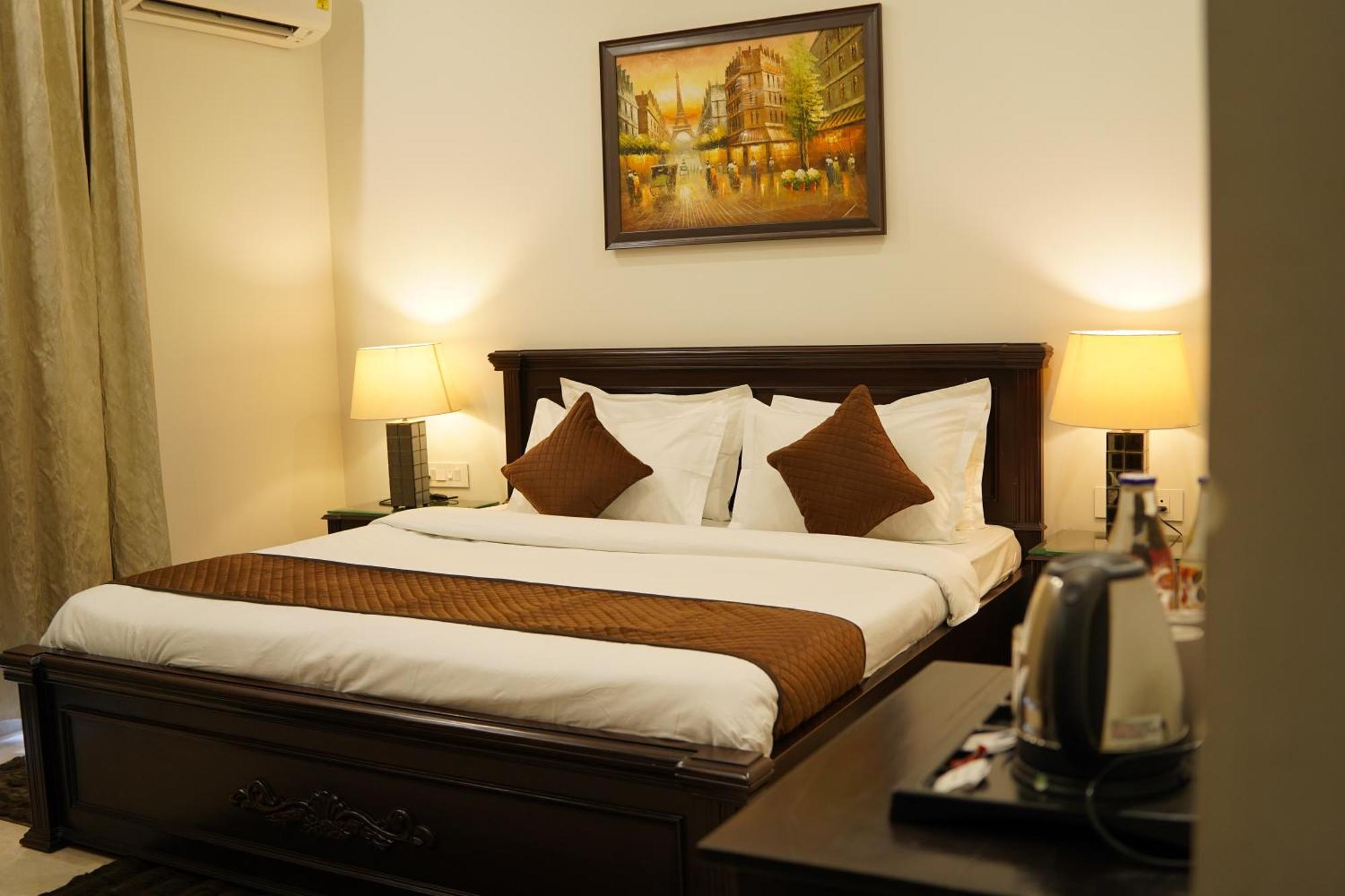 Palm 34 Bed & Breakfast Jaipur