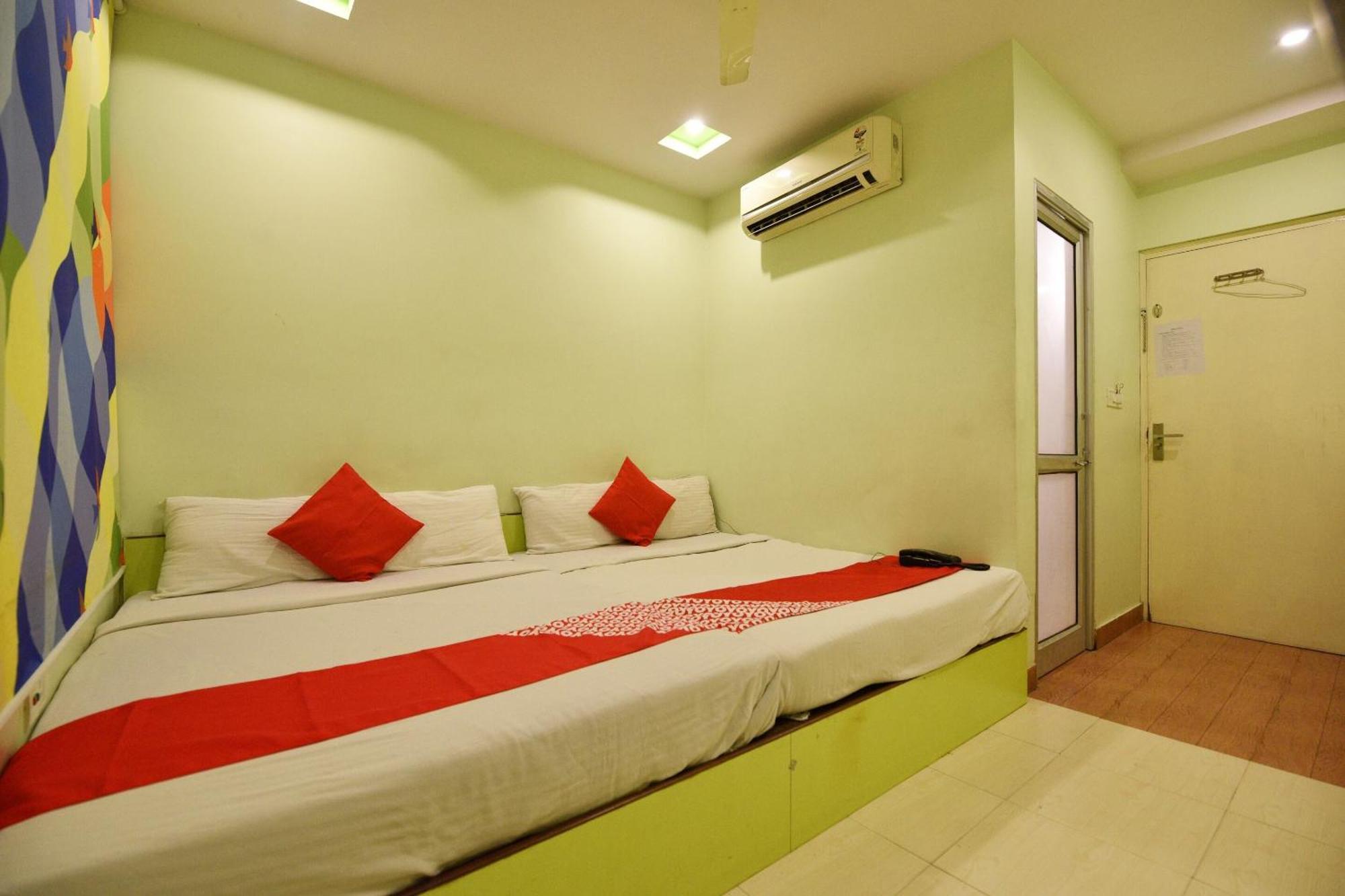 O Apple 3* Jaipur