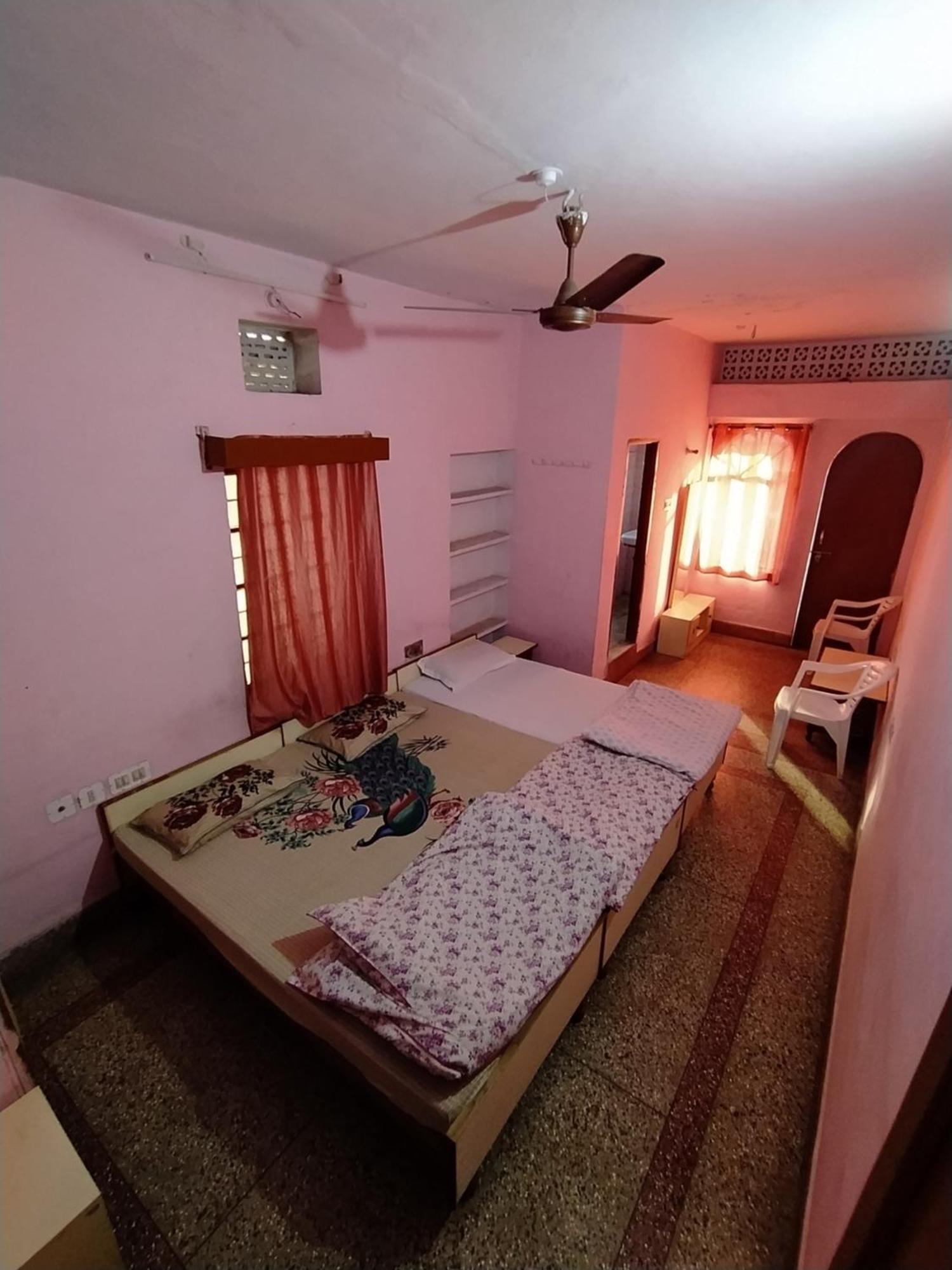 Jwala Niketan Guest house