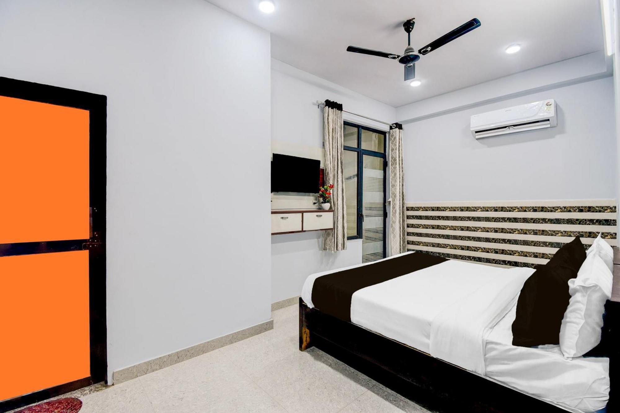 Collection O Pratapnagar Sector 16 Hotel Jaipur
