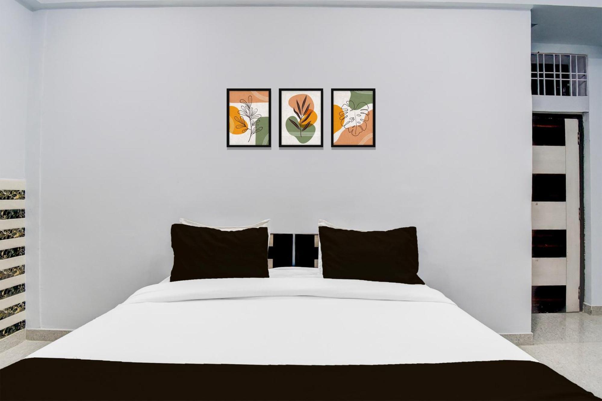 Hotel Collection O Pratapnagar Sector 16 Jaipur