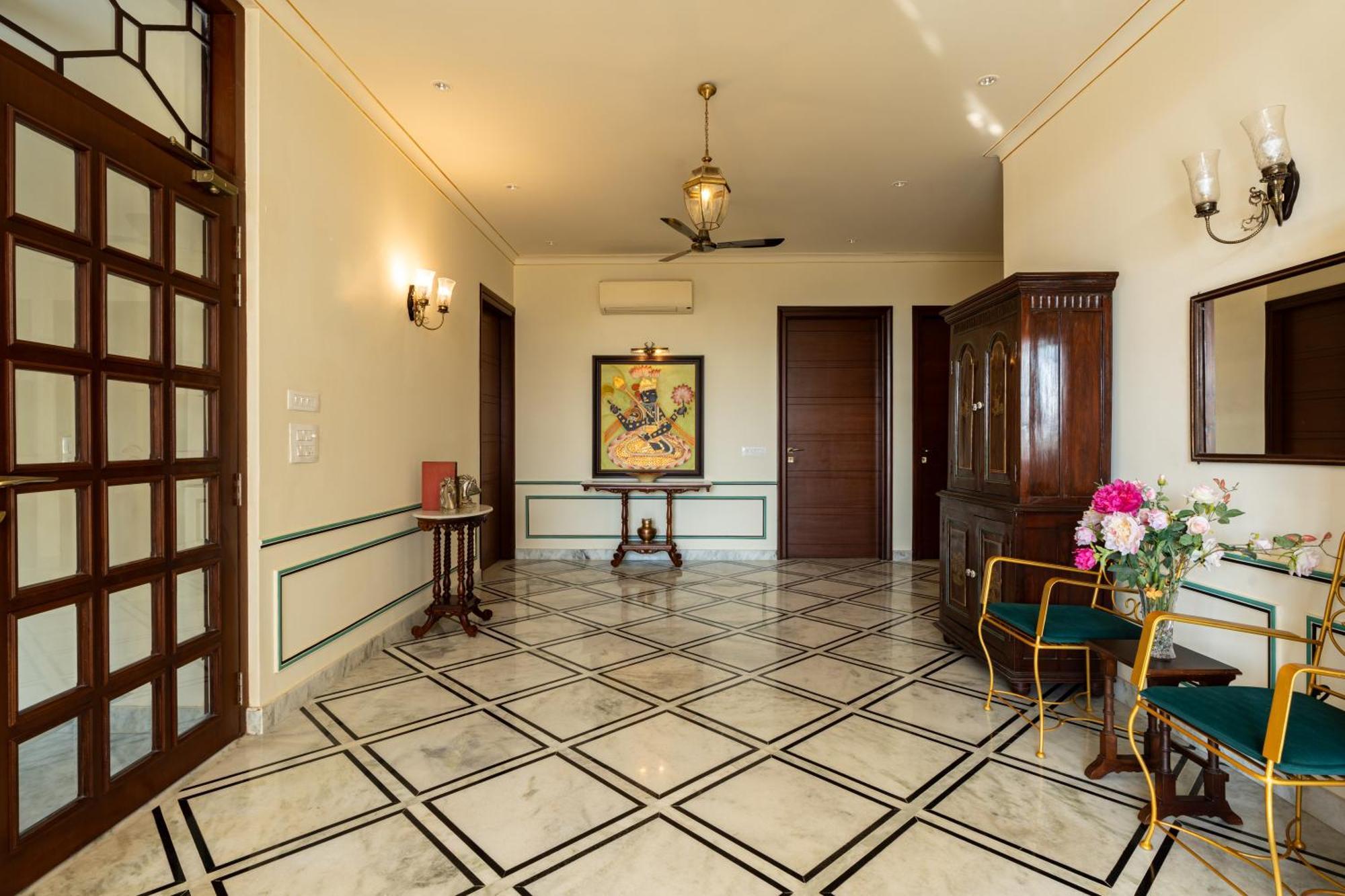 Dera Homestay