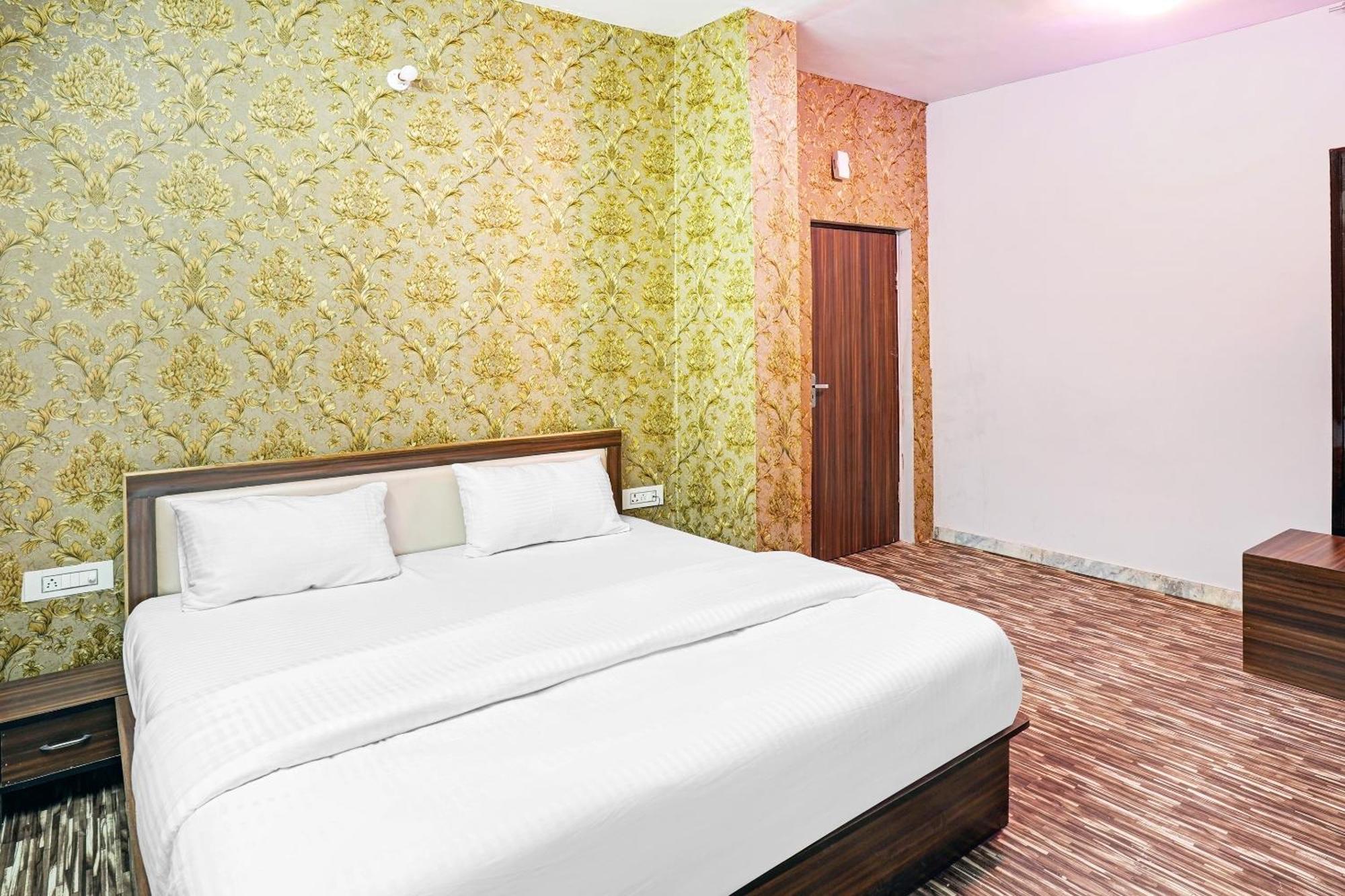 Hotel O Knights 4*