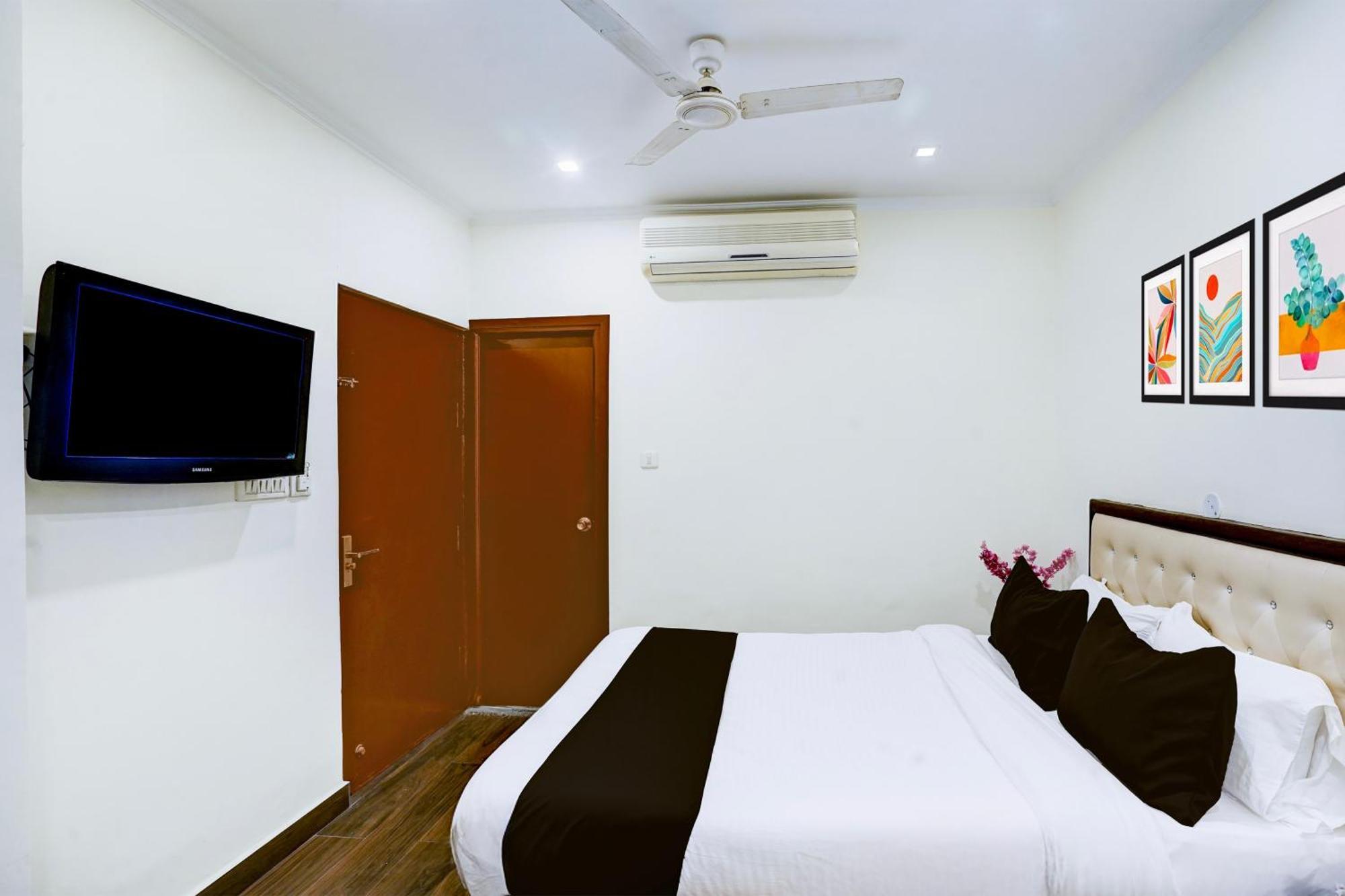 Super Townhouse Girdhar Marg Formerly Srida Hotel Jaipur