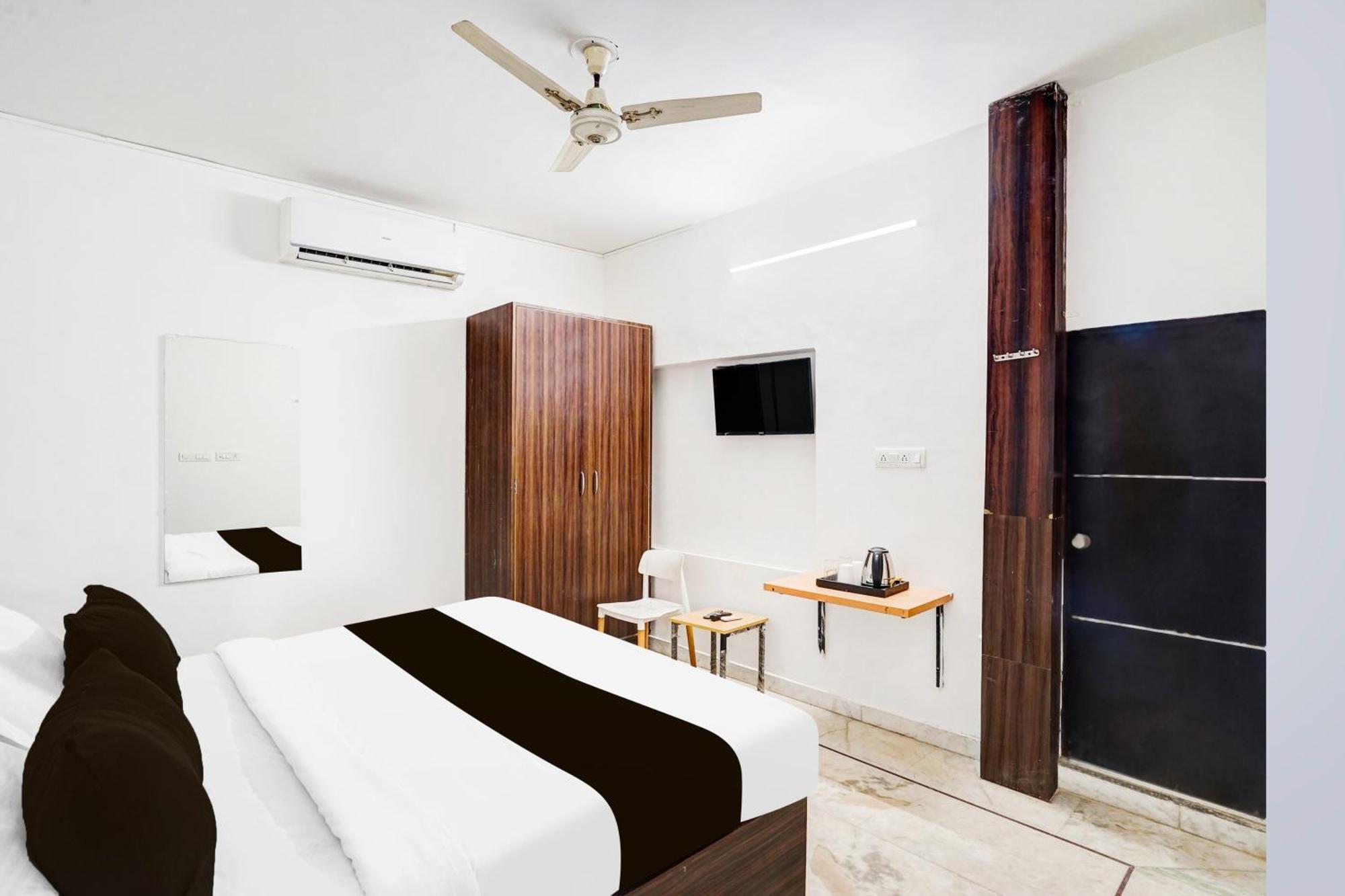 Super O Kaveri Path Formerly Shree Sai Residency Hotel *