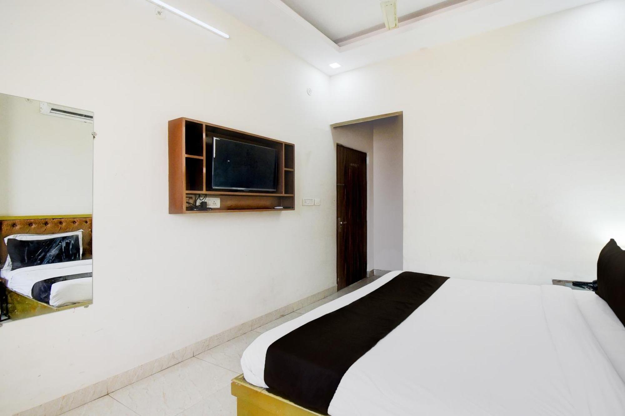 O Golden Sakura 3* Jaipur