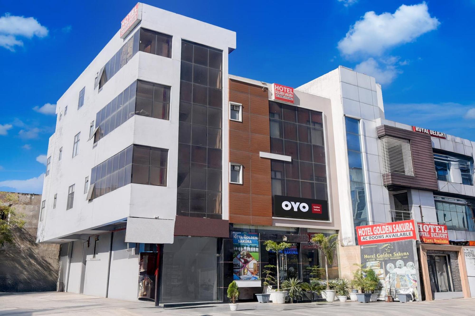O Golden Sakura 3* Jaipur