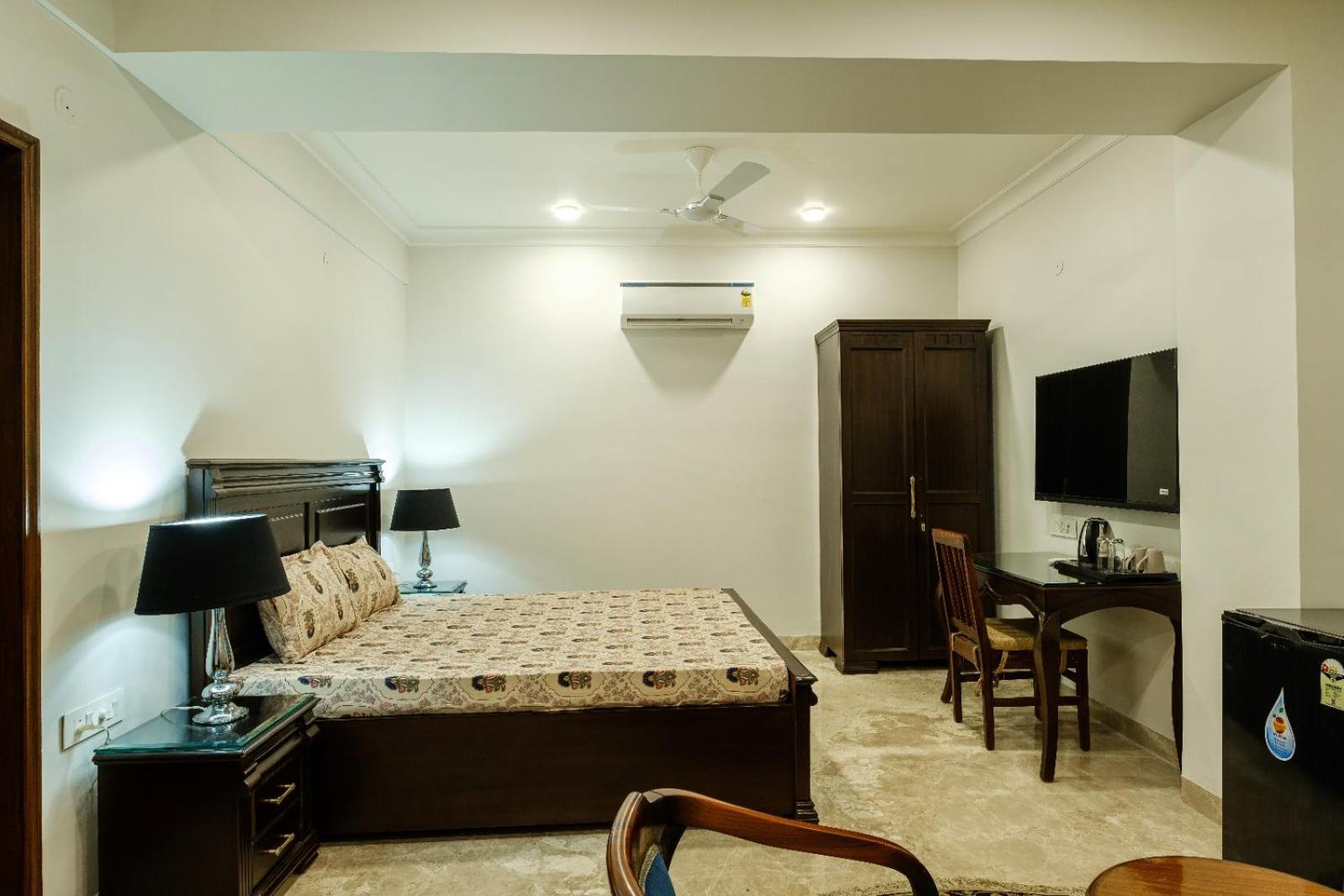 Palm 34 Bed & Breakfast Jaipur