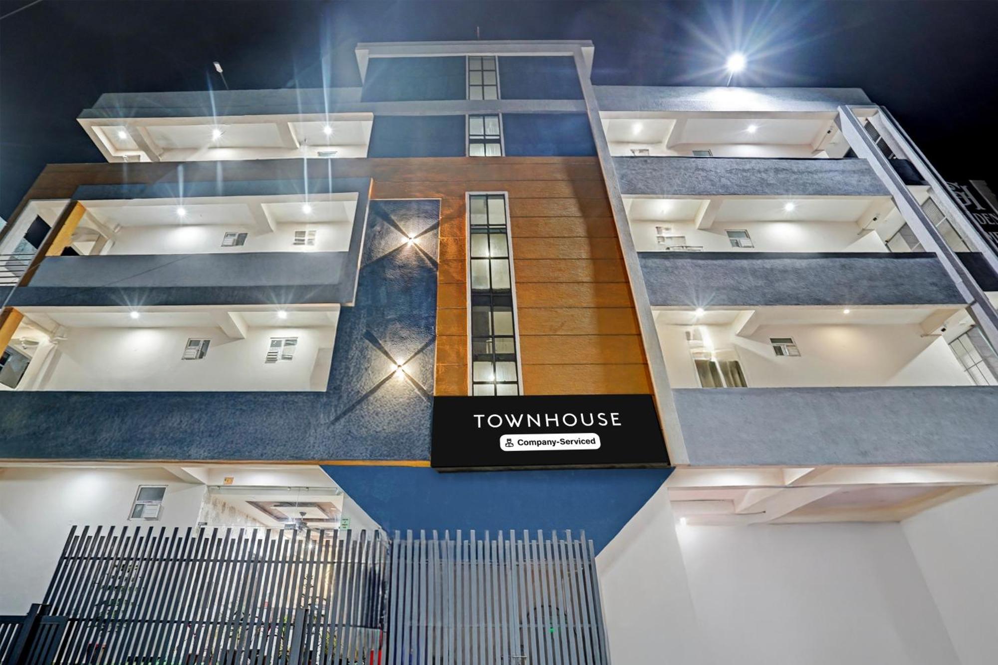 Super Townhouse Vasundra Nagar Formerly Joystel