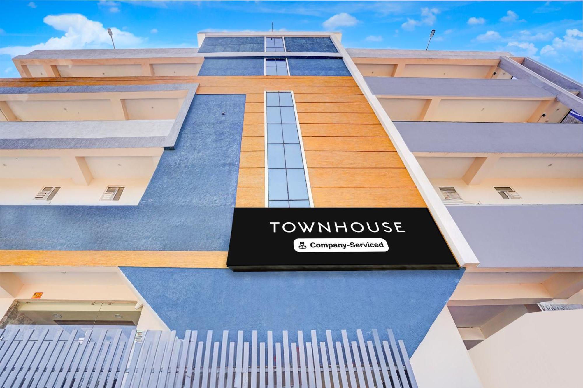 Super Townhouse Vasundra Nagar Formerly Joystel