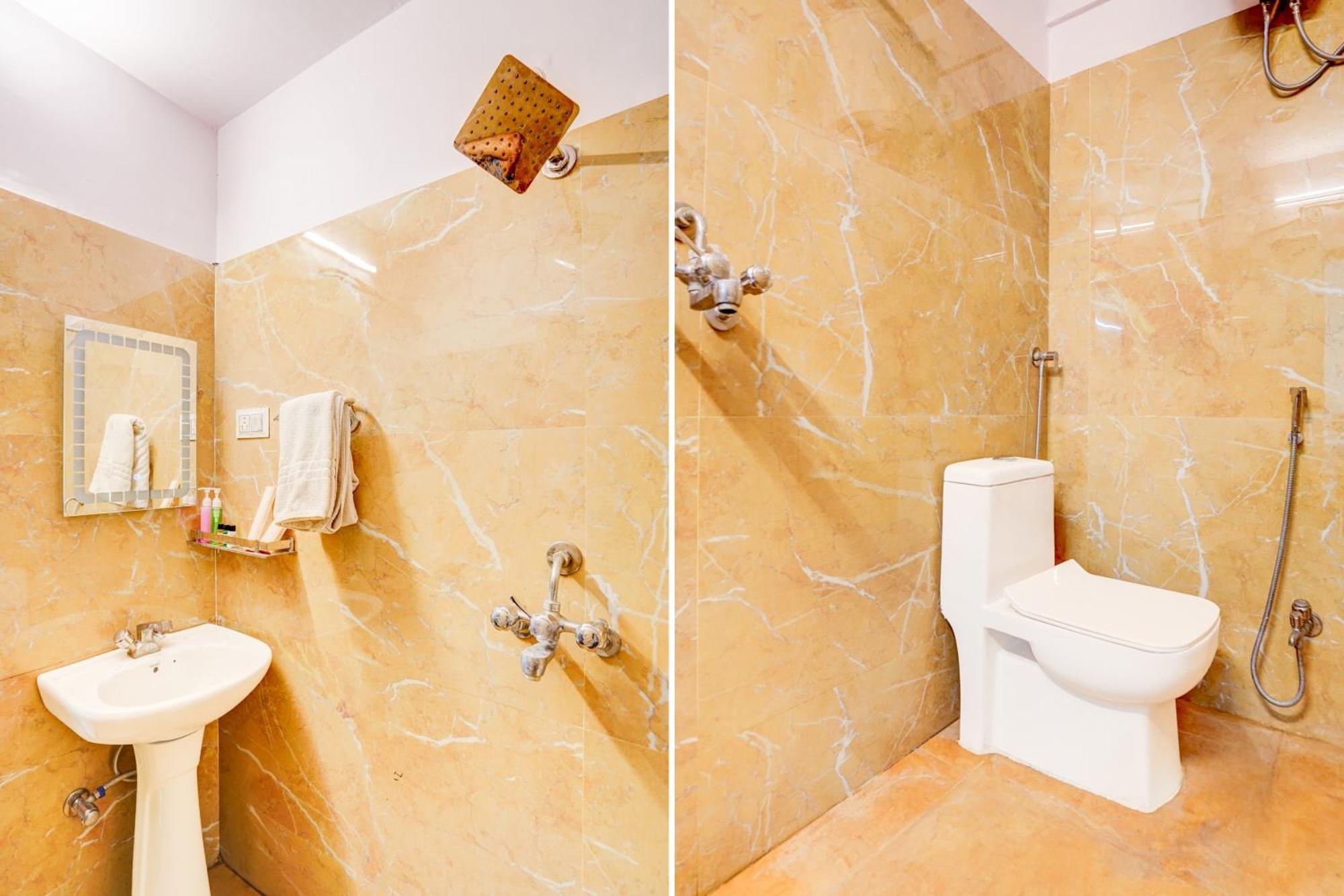 Hotel Super O Heera Palace 3*