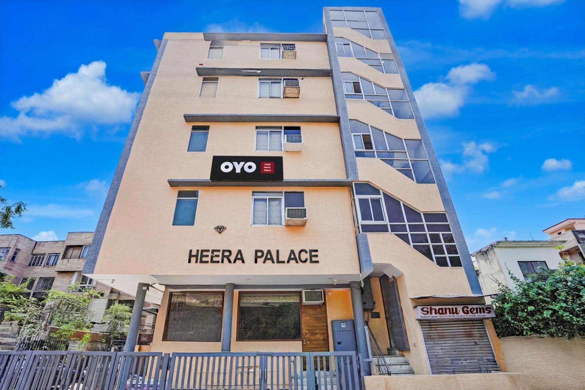 Super O Heera Palace 3*