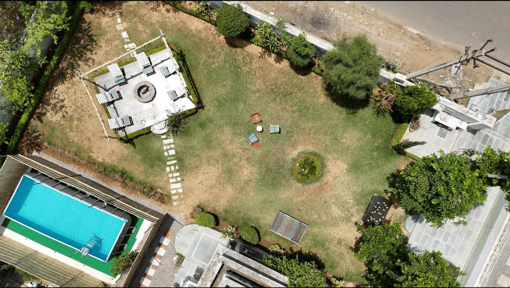 Lush Retreat Private Pool & Garden Villa,