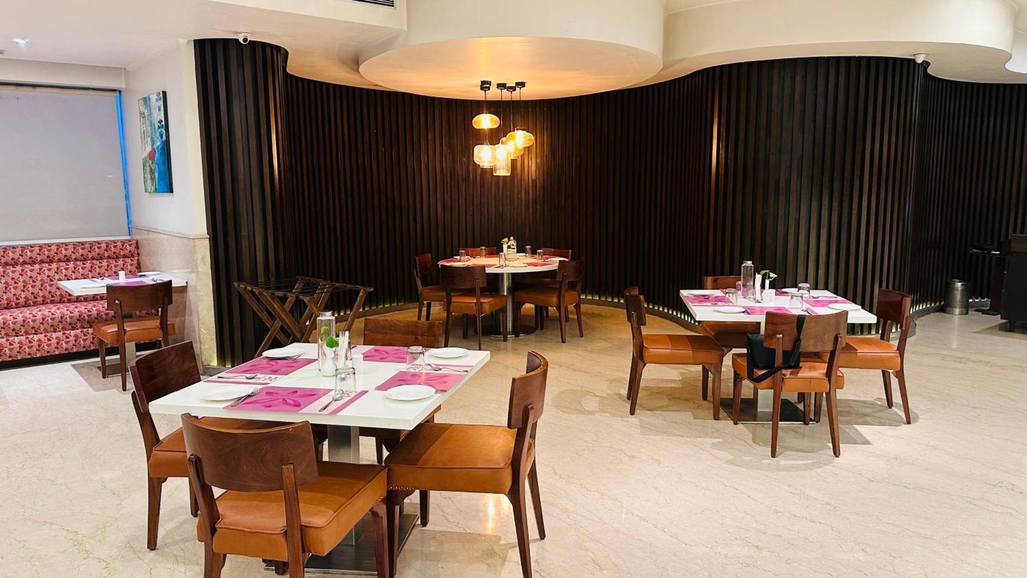 Hotel Regenta 3*