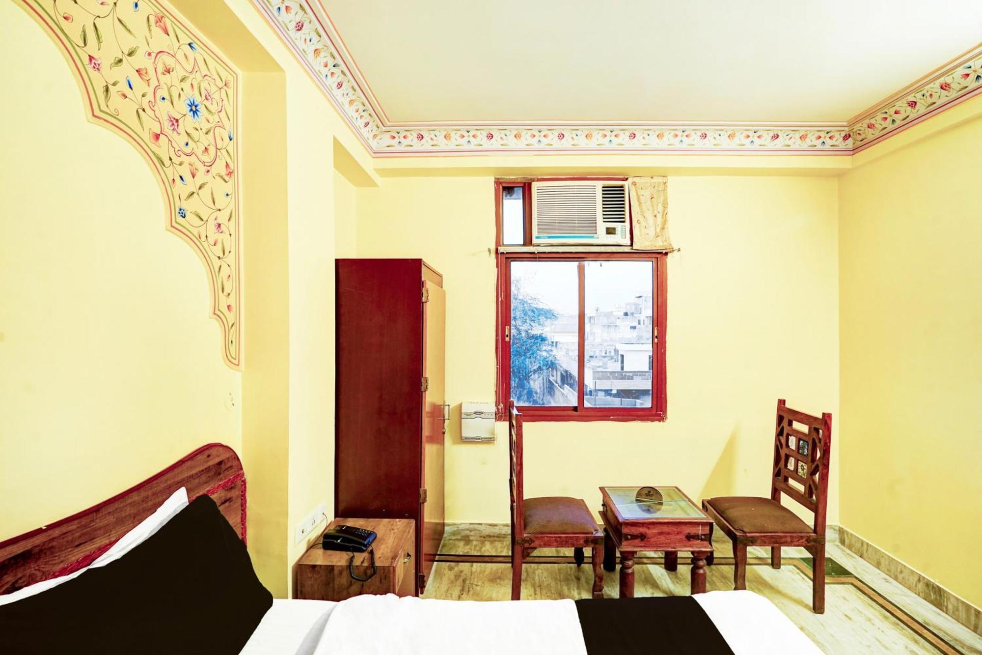 Hotel Collection O Gangapole Amer Road Formerly Rewa Garh Jaipur
