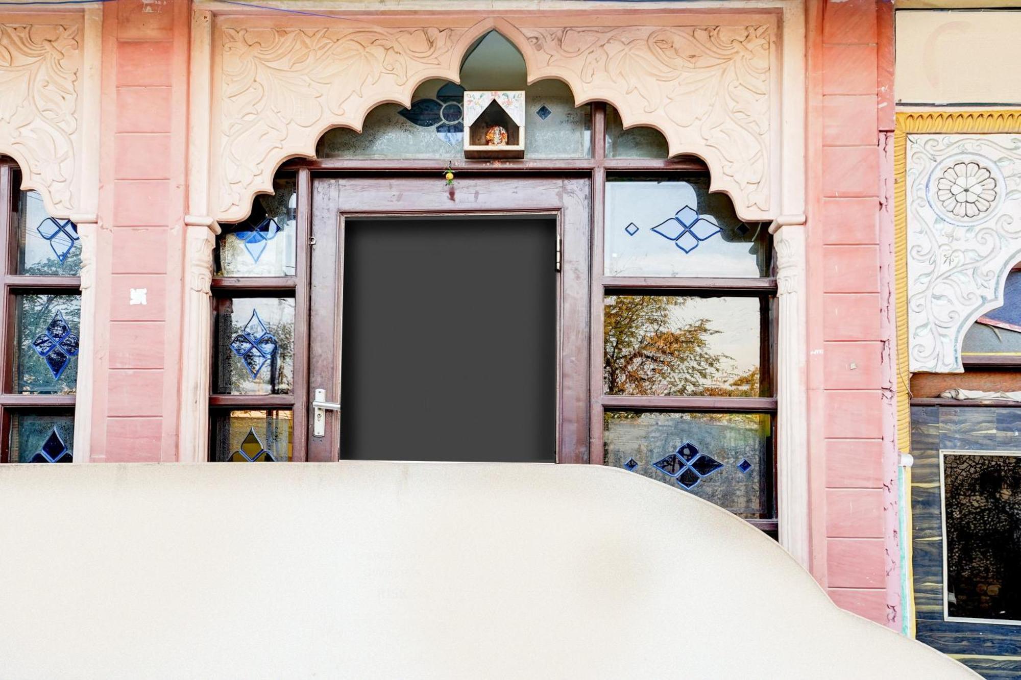 Hotel Collection O Gangapole Amer Road Formerly Rewa Garh Jaipur