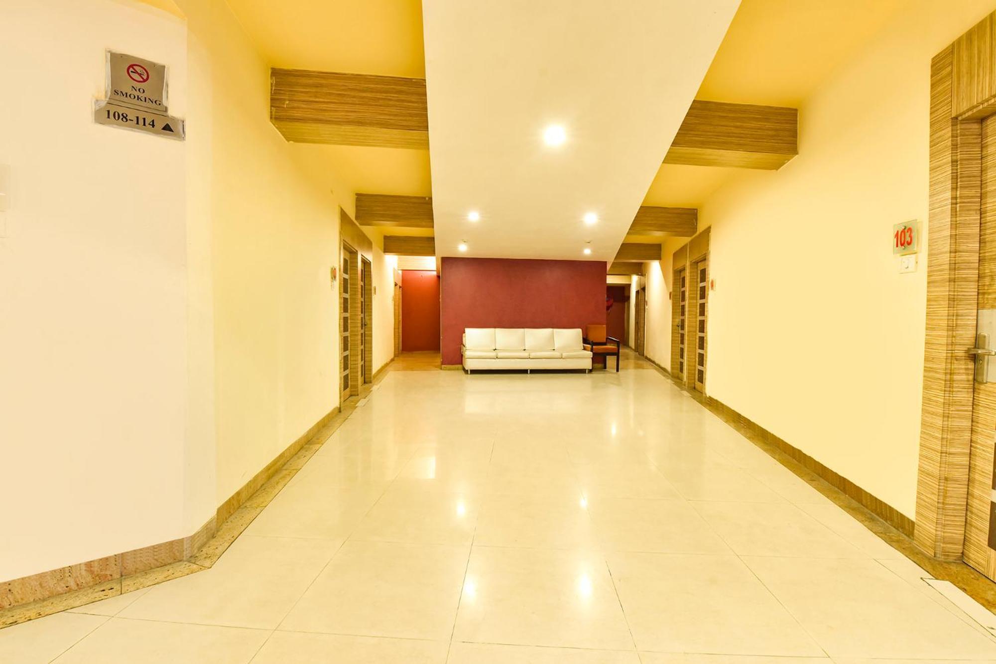 Hotel Fabhotel Apex Intercontinental - Raja Park