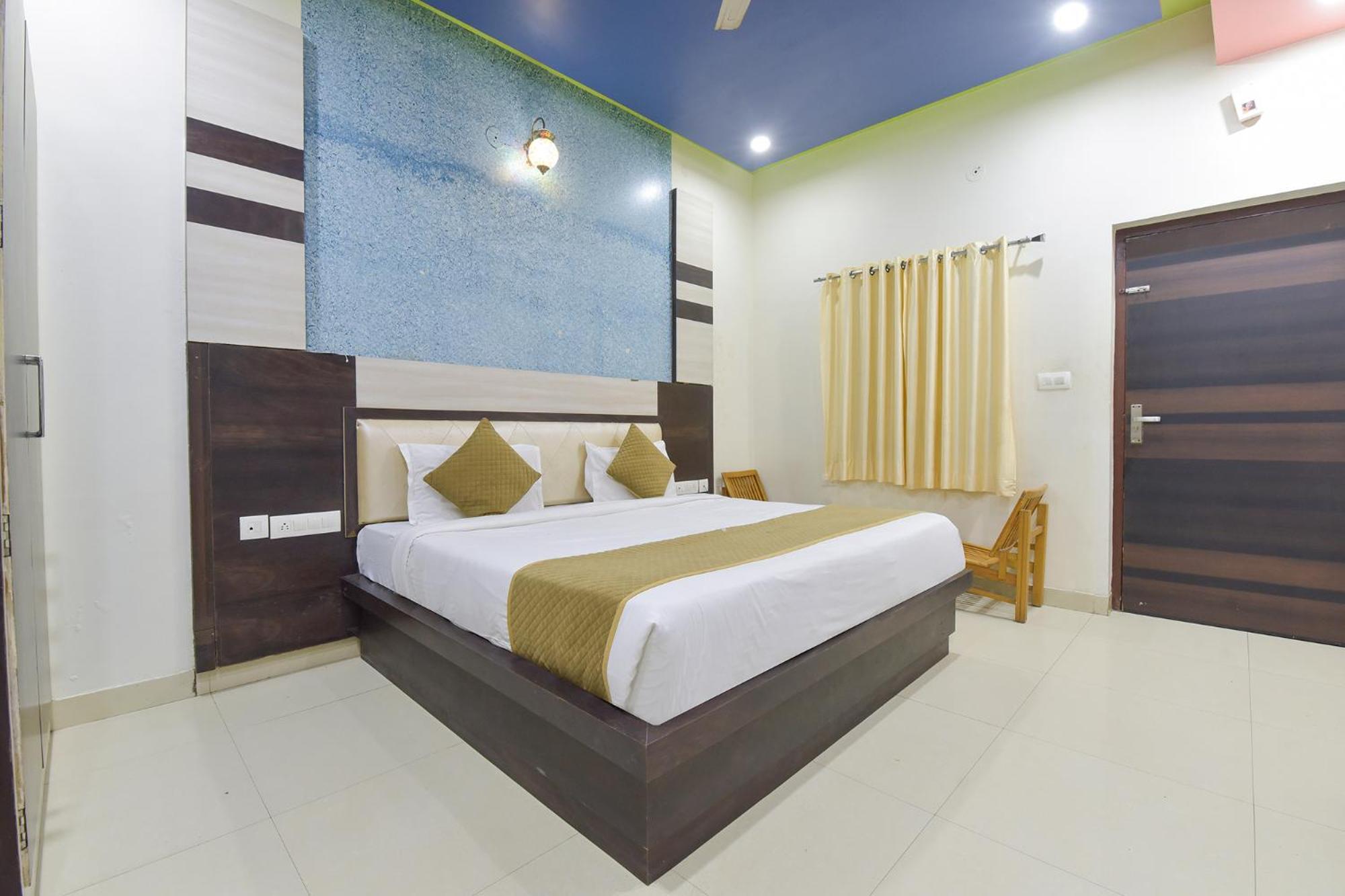 Fabhotel Airport View Hotel