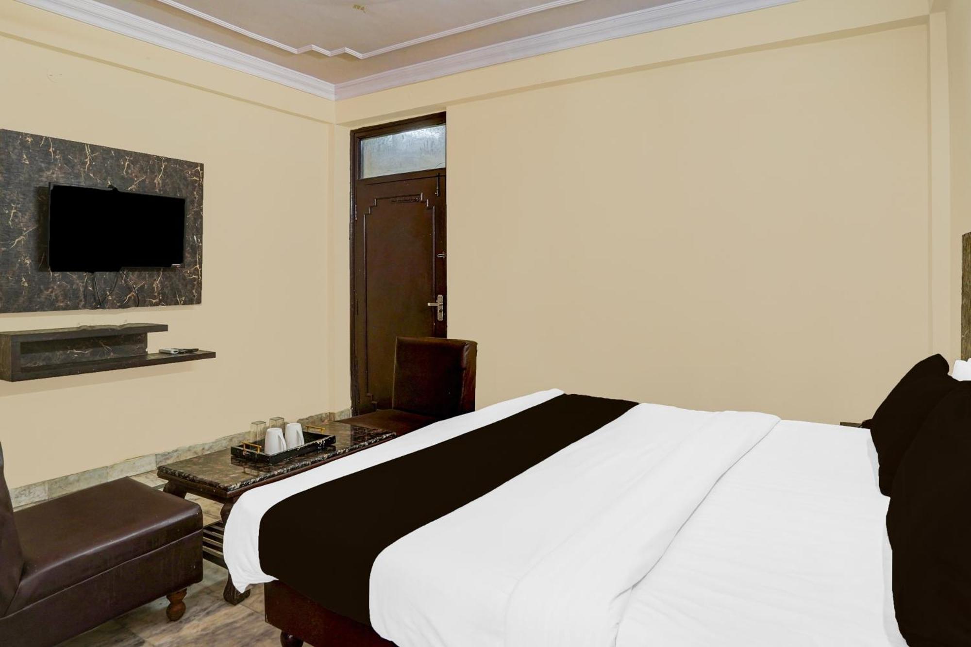 Collection O Jaipur Railway Junction Formerly Vijeet Palace 3*