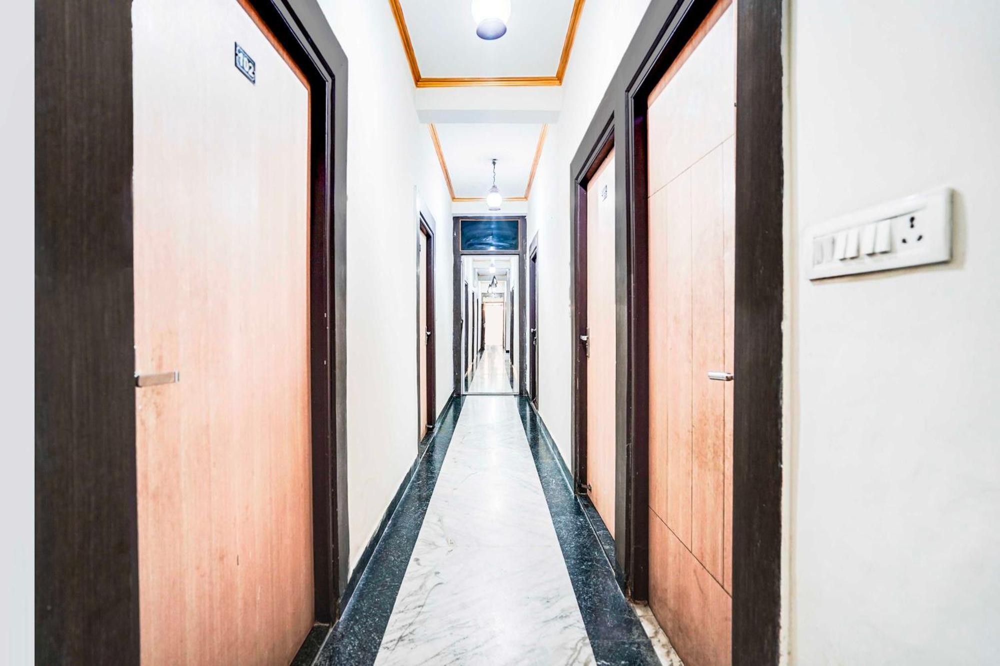 Collection O Vaishali Nagar 3*
