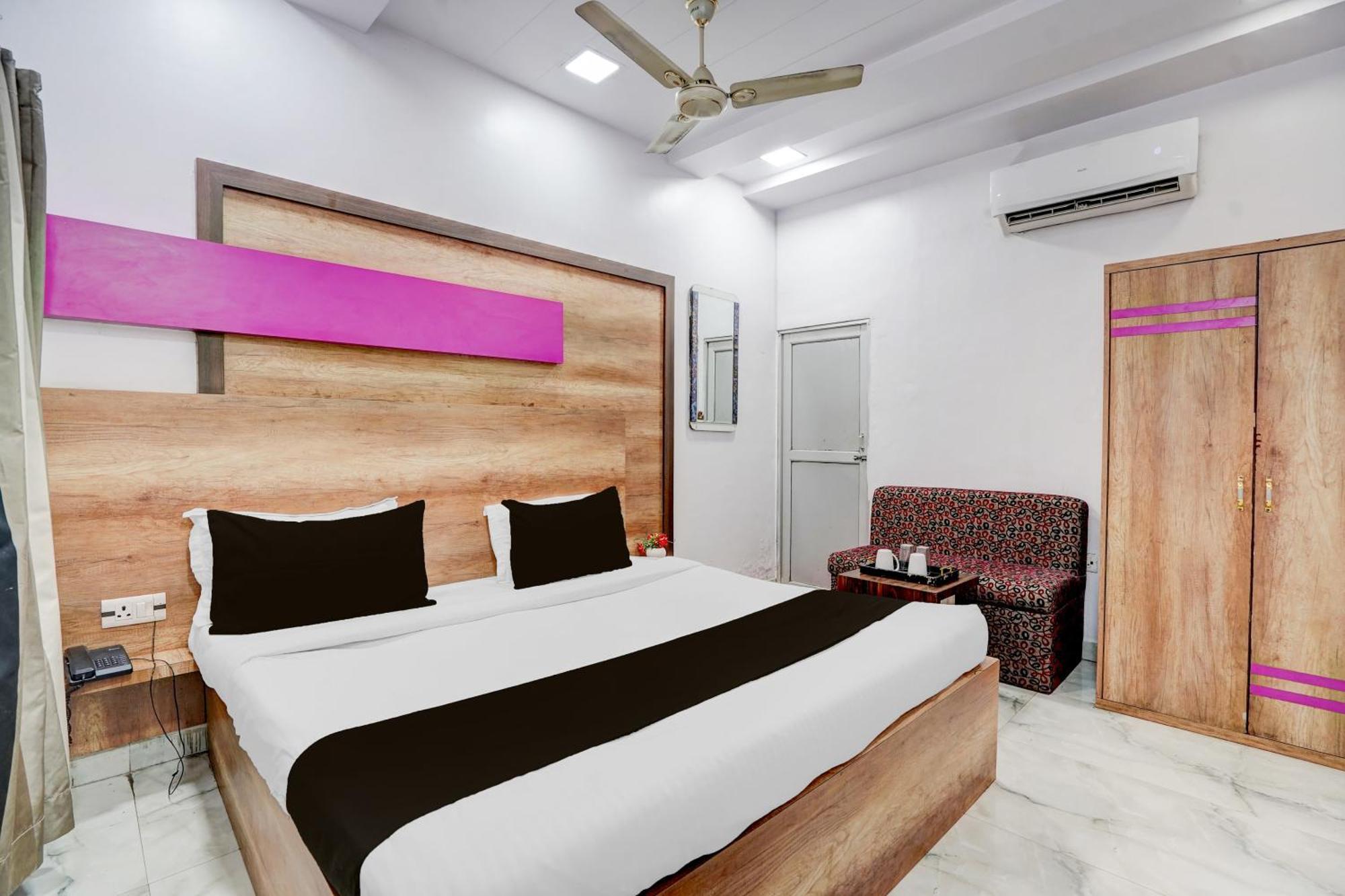 Townhouse Oak Railway Station Road Formerly Rawat Hotel Jaipur