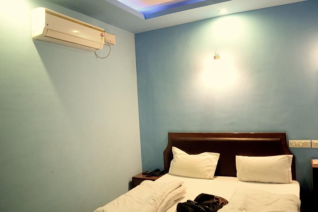 Shri Kalyan Residency *