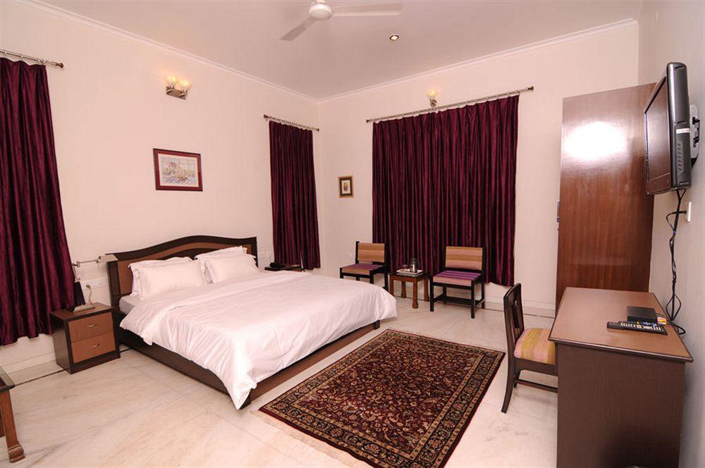 Gitanjali By Expand Hotel 3*