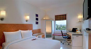 Nirwana Hometel Jaipur- A Sarovar 3*