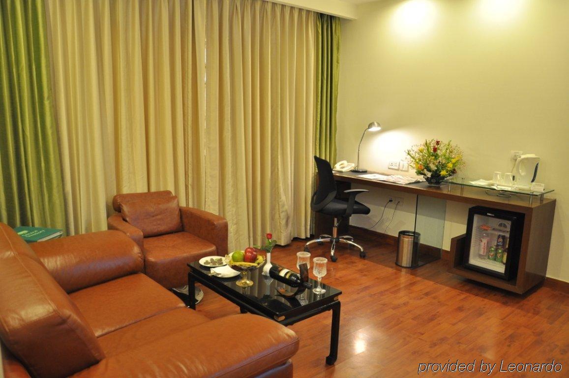 Hotel Park Regis 4*