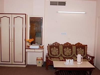 Hotel Surbhi Palace