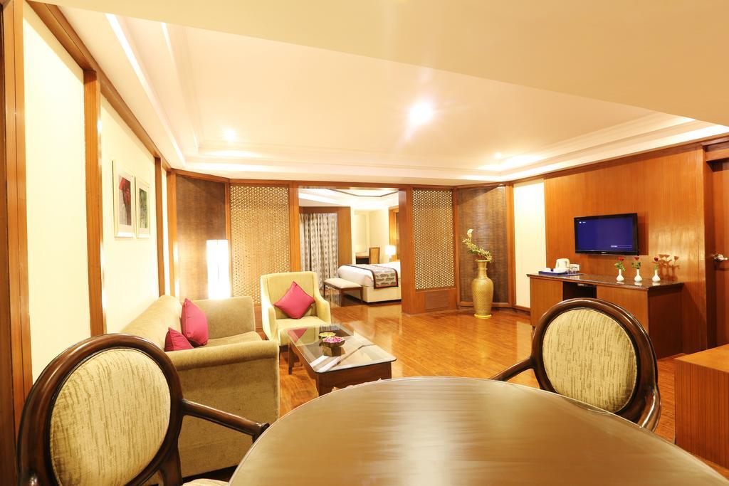 Hotel Golden Tulip
