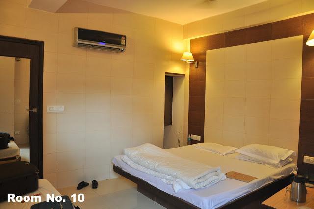 Golden Deluxe Hotel Jaipur