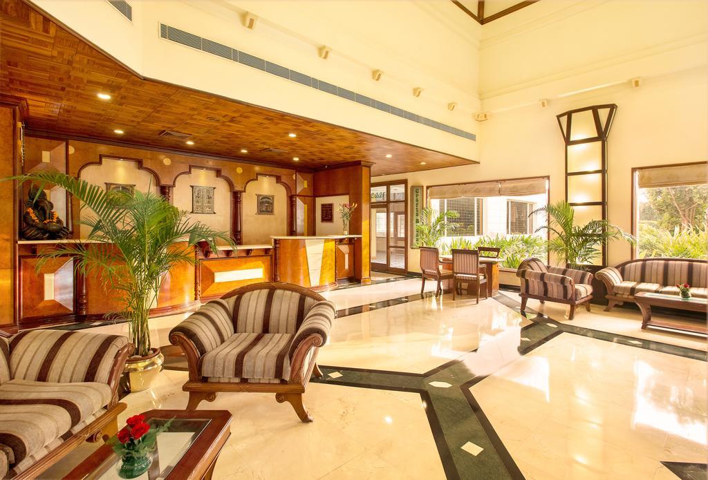 Kk Royal & Convention Centre Hotel