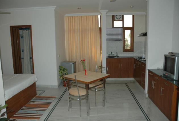 Hotel Kesar D 3*