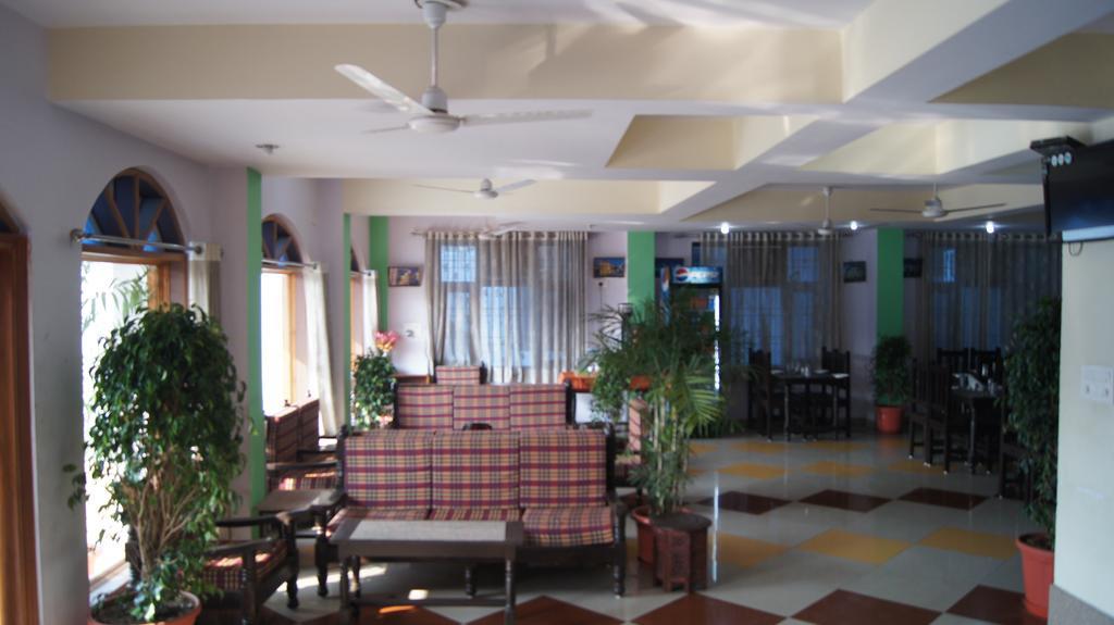 Roma Palace 3*