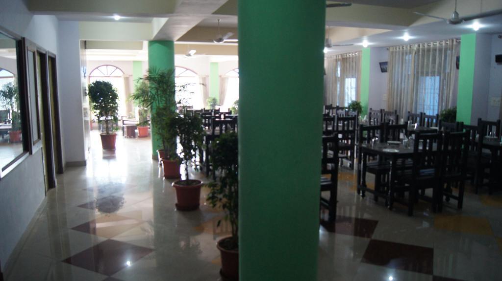 Roma Palace Hotel 3*