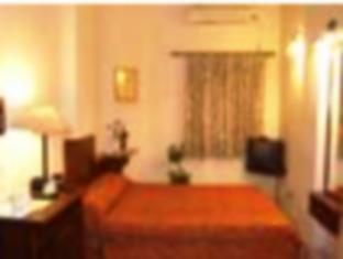 Hotel Kailrugji - A Center 3*