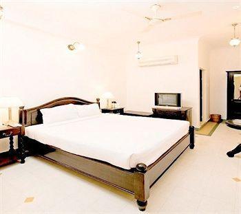 Khandwa Haveli 3*