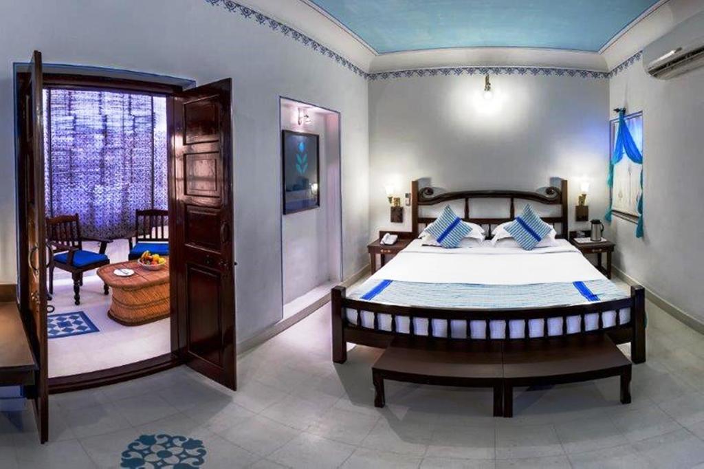 Hotel Karma Haveli