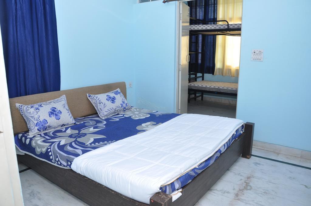 Oyo 1060 Hotel Rahwaas