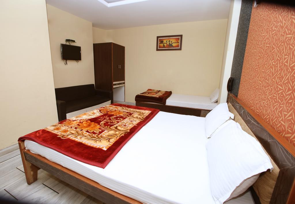 Rathi Inn
