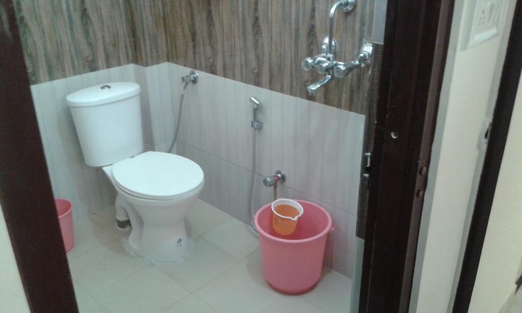 Madhav Guest house *