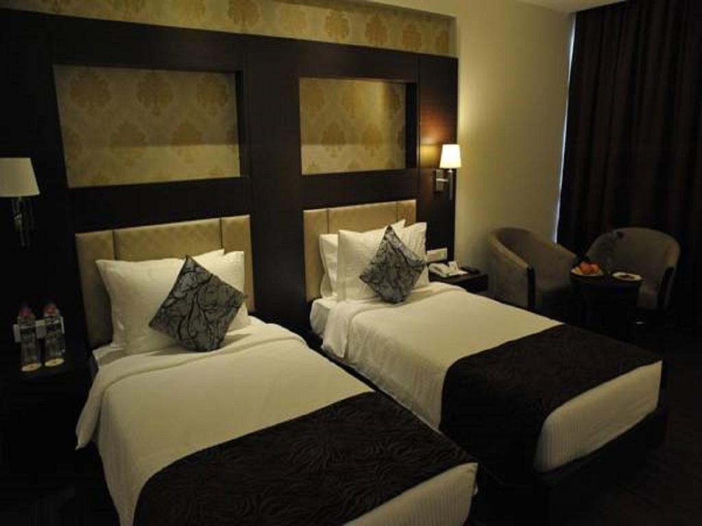Hotel Jagrati Ananta Express 3*