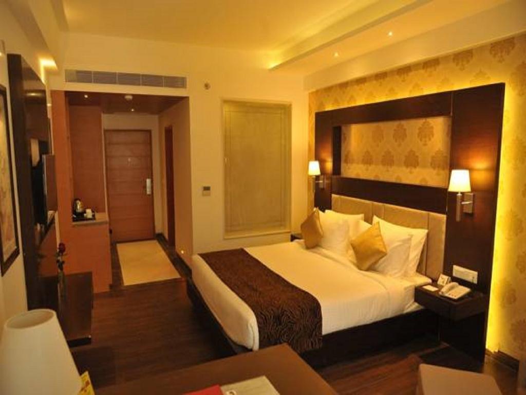 Jagrati Ananta Express Hotel 3*