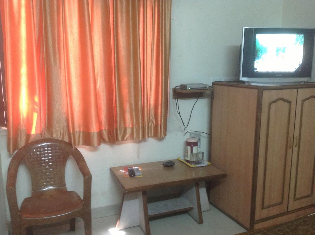 Kamal Kunj Hotel